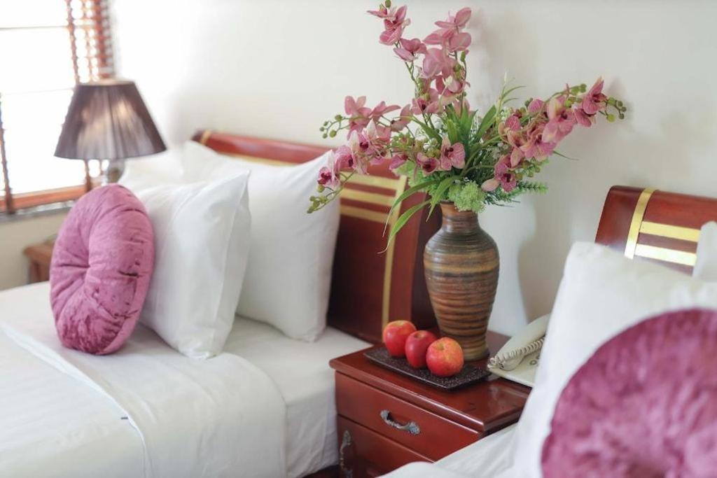 Viet Village Hotel Ханой Экстерьер фото